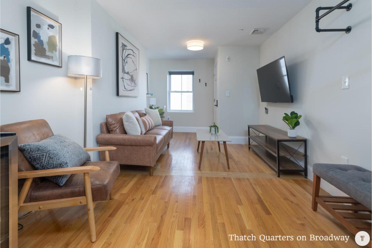 West Broadway Quarters By Thatch Boston Exterior photo